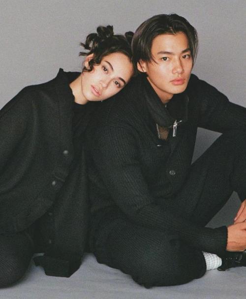 XXX Ackermans Kiko and Nomura Shuhei looking photo