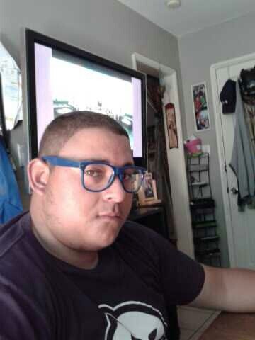 babycub14:  Hi there im joe I used to be on tumblr alot say hi im back just a friendly