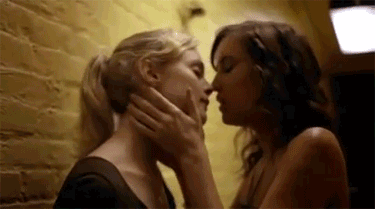 XXX Heather Graham and Jessica Stroup in “Broken” photo