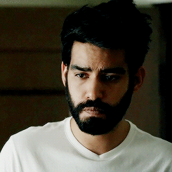 ewanmcgregod:  Actual puppy Ravi Chakrabarti (ﾉ◕ヮ◕)ﾉ*:･ﾟ✧