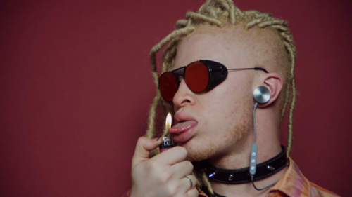 flexery: BOYS - Charli XCX