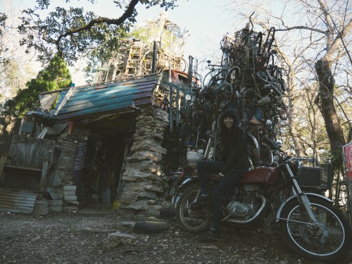 liberationorstarvation:  1/3/2014.  Austin, Texas.  Cathedral of Junk Part II.