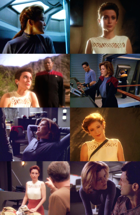 weallturnleft: Kira &amp; Janeway: Undershirt Appreciation