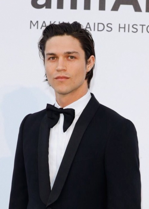 fuckyeahmilesmcmillan:Miles McMillan arrives at the amfAR Gala Cannes 2017 at Hotel du Cap-Eden-Roc 
