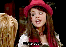 papertownsy:  10 Years of Hannah Montana (March 24th 2006) 