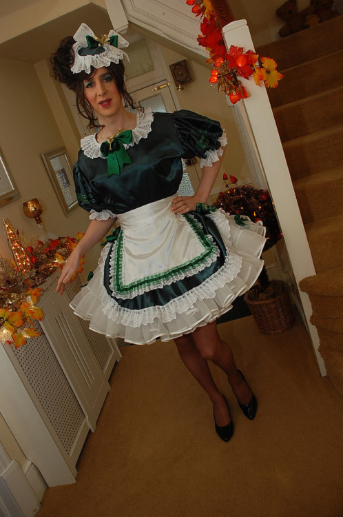 Felicity Maid My Sissy Maid Role Model Tumbex