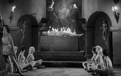 Fire Maidens of Outer Space (Cy Roth, 1956)