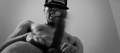 boipussy:  http://pradaboiswagg.tumblr.com/