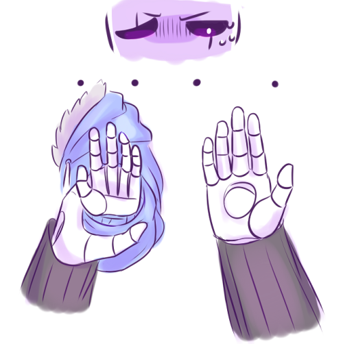 mysterytail:  chaotichero:  Sometimes my mom likes to randomly ask for my hand and compare it to hers before she’d call my sister to join. After that she’d hug me for being smol, then my sister would do the same and I’d be engulfed by people taller