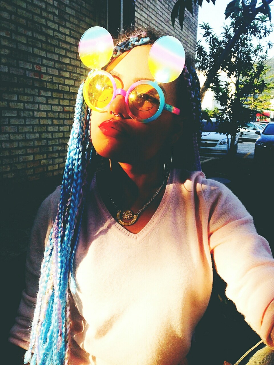 frevkyfrvnco:  I’m blue