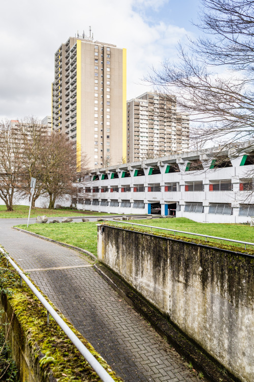 lyoner passage // köln chorweilerwhat is striking in chorweiler is how colours are used to give