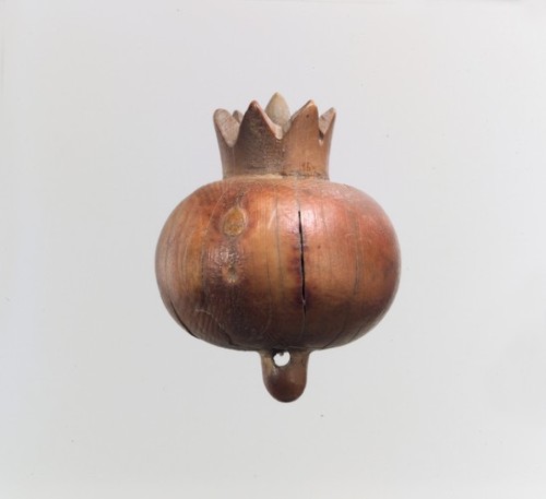 met-ancient-art: Pomegranate carved in the round, Metropolitan Museum of Art: Ancient Near Eastern A
