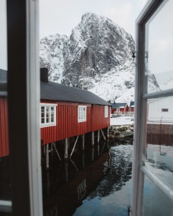 bryandaugherty:  Morning views in Norway.