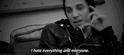 be-cutfree-and-hope:  Follow a depression blog with a little pinch of happiness.
