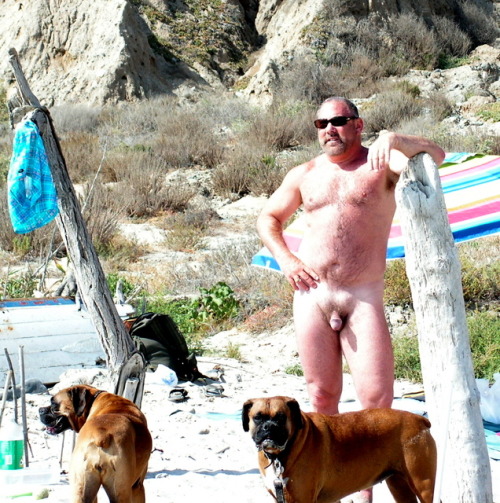 fhabhotdamncobs:  W♂♂F     (WARNING!   No “Pretty Boys” here.)  