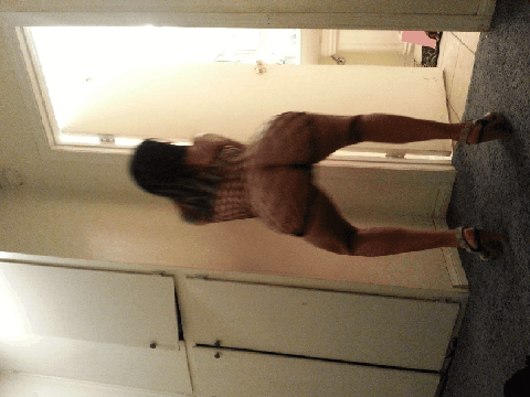 milfsearcher:  xxxhubbydontknoxxx:  Idk why it’s on its side… But enjoy! Lol Me (;  Sexy