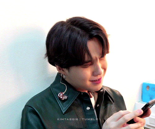 I Quit Rapping. (cr. Namuspromised)