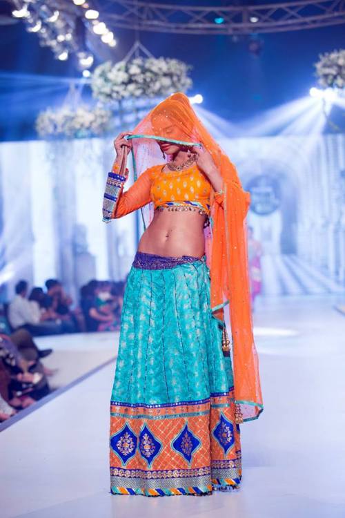 viyahshadinikah: Design by Yasmin Zaman “Mughal Art”