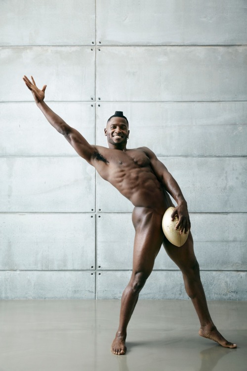 fuckyoustevepena:  Antonio Brown, NFL Pittsburg Steelers Nude, 2016 ESPN Body Issue