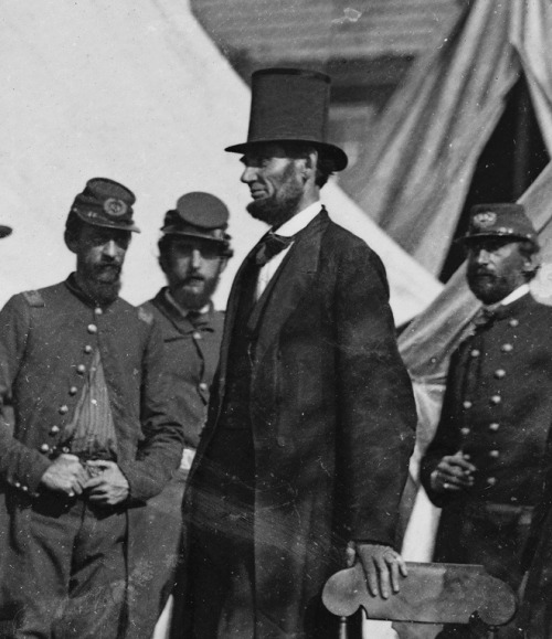 fnhfal:President Lincoln with Gen. George B. McClellan and group of officers