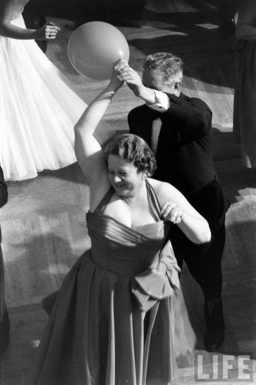 There’s no point in dancing if you can’t throw in a twirl(Yale Joel. 1956?)