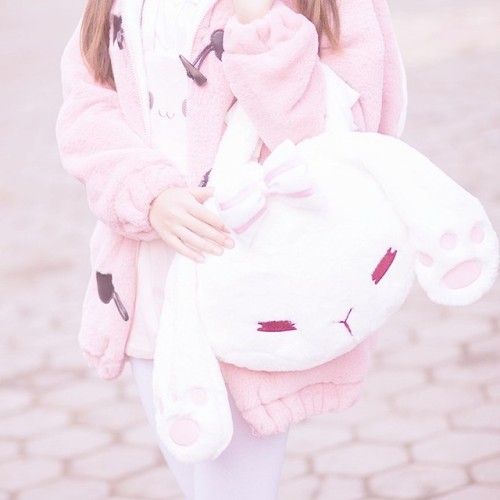 ♡ Bunny Bow Handbag - Buy Here ♡Discount Code: honey (10% off your purchase!!)Please like and reblog