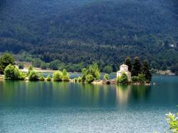 elladastinkardiamou:  Lake Doxa Photo by