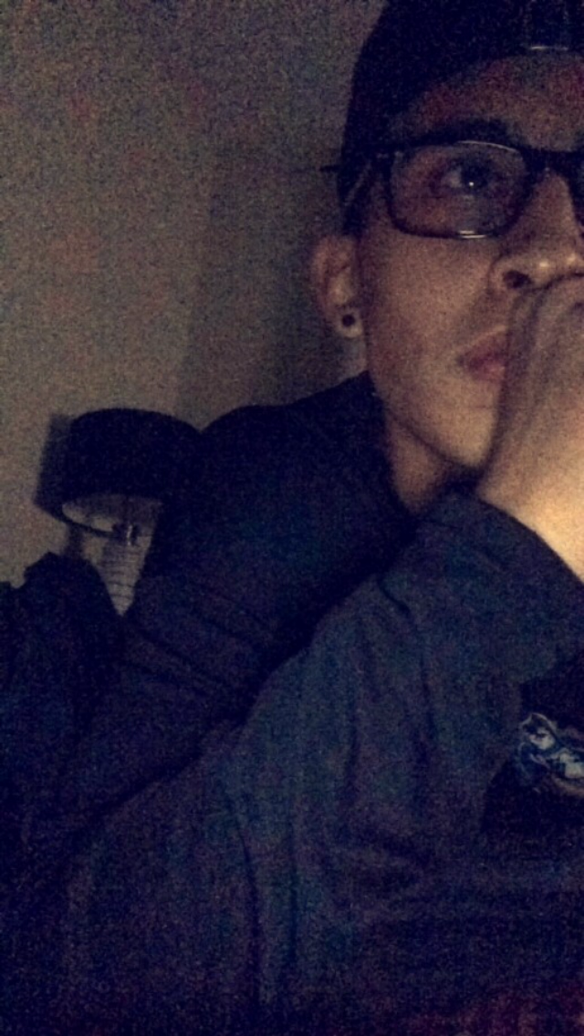yourrrniggasdick:  Again, posted his link too, but he gotta nice dick lol