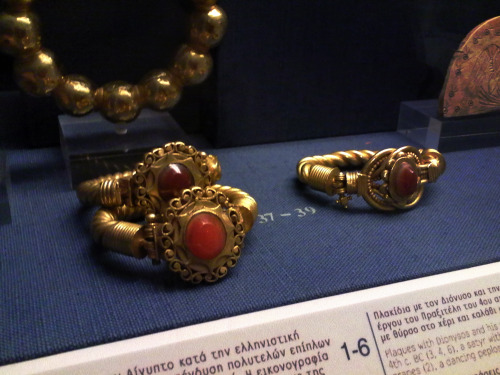 women-of-the-antiquity:Some really beautiful jewellery from the Benaki Museum in Athens, from hellen