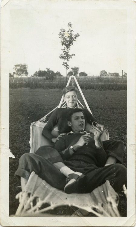 thegayreich:Let Me Love You - Vintage Gay Couple 