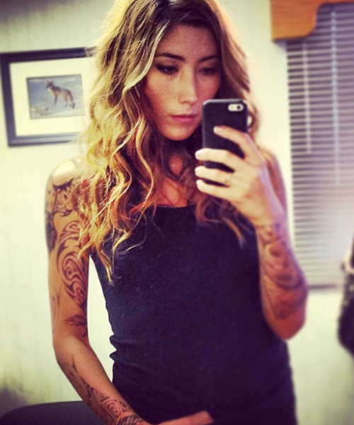 dichenlachmandaily:dichenlachmandaily:Dichen Lachman + instagram selfies