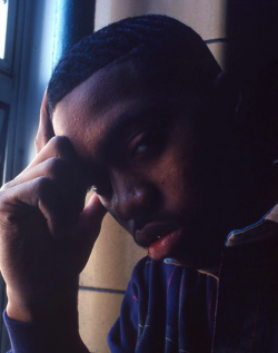 90shiphopraprnb:  Nas | Queensbridge, NYC - 1993 | Photo by Chi Modu