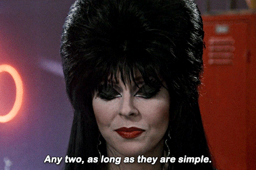 stars-bean:Elvira: Mistress of the Dark (1988) dir. James Signorelli