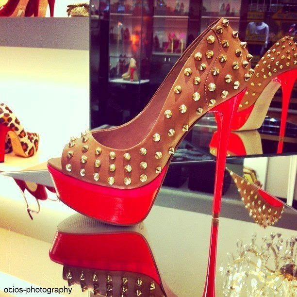 classyndbeautiful:  i follow back similar blogs (:  niccccce