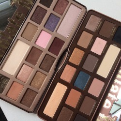 macbrule:  love these too faced palettes