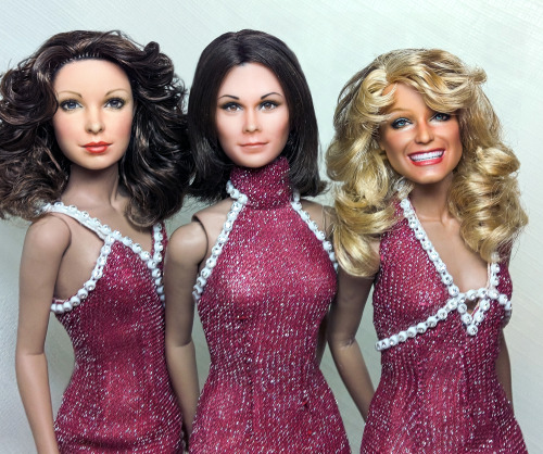 Charlie’s Angels by artist Noel Cruzon Flickr at https://www.flickr.com/people/farrahf/ and you can 