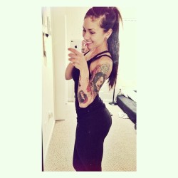 elliasuicide:  Gym time makes ya feel goooood!