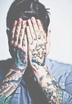 letliveintheend:  band/tattoo blog † 