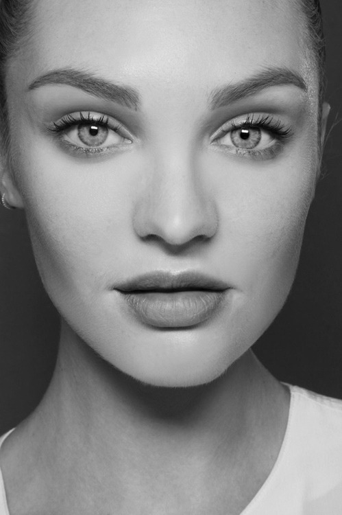 vogue-for-lunch:  Candice Swanepoel