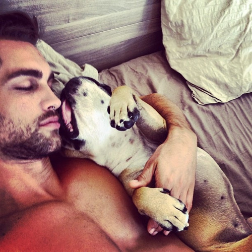 Sex genesis950:  Hot guys & their dogs   pictures
