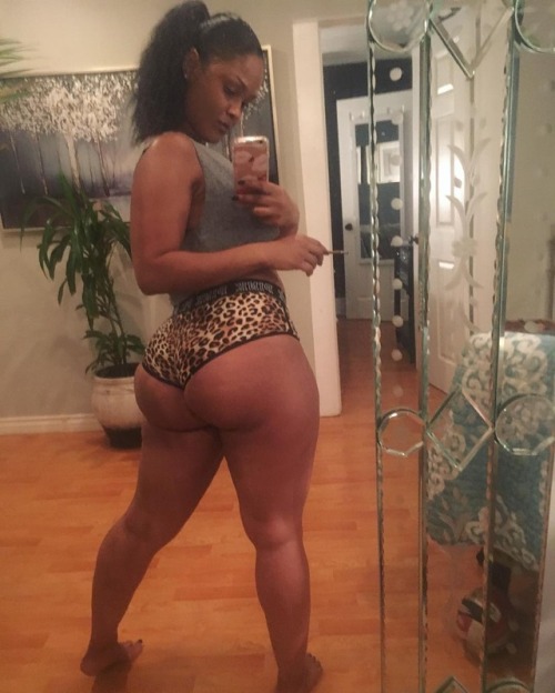 eastsidedetroitplaya: Maliah Michel