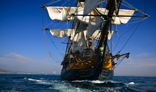 jade-cooper:  HMS Surprise (former HMS Rose), replica, built in 1970, sold to 20th Century Fox in 2001. 