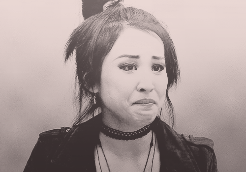 cryoverkiltmilk: elliehopaunt: worth watching for the end 