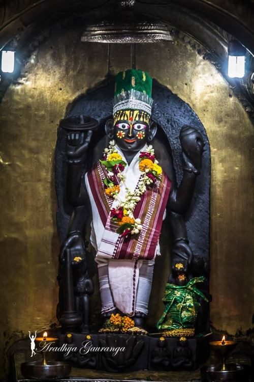 Bindu Madhava, Vishnu deity from Varanasi, photos by Aradhya Gouranga