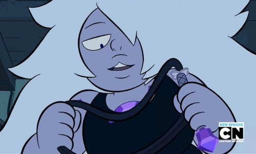 zerotw0:  dear SU animators: i blame u for how gay i am for amethyst   Im so strait for Amethyst~ <3 <3 <3