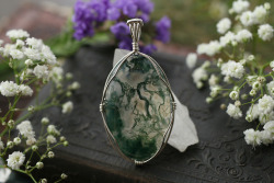 90377:    Beautiful moss agate, dendritic