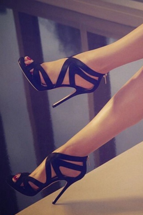 heels pumps