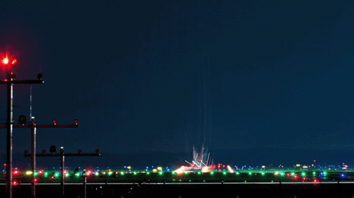 holdshortofyankee:I love how it always looks like they pull straight vertical. 