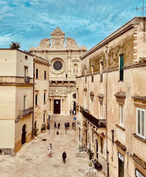 icharous:Lecce, Puglia, Italy