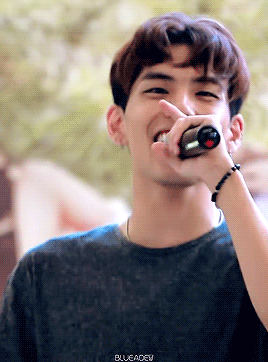 wonpilimiri:  ok I need help. that last gif is killing me uuuggghhh ldkfjl;asfjl